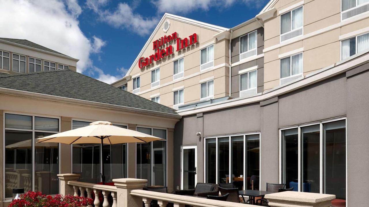 Hilton Garden Inn Меррилвилл Экстерьер фото