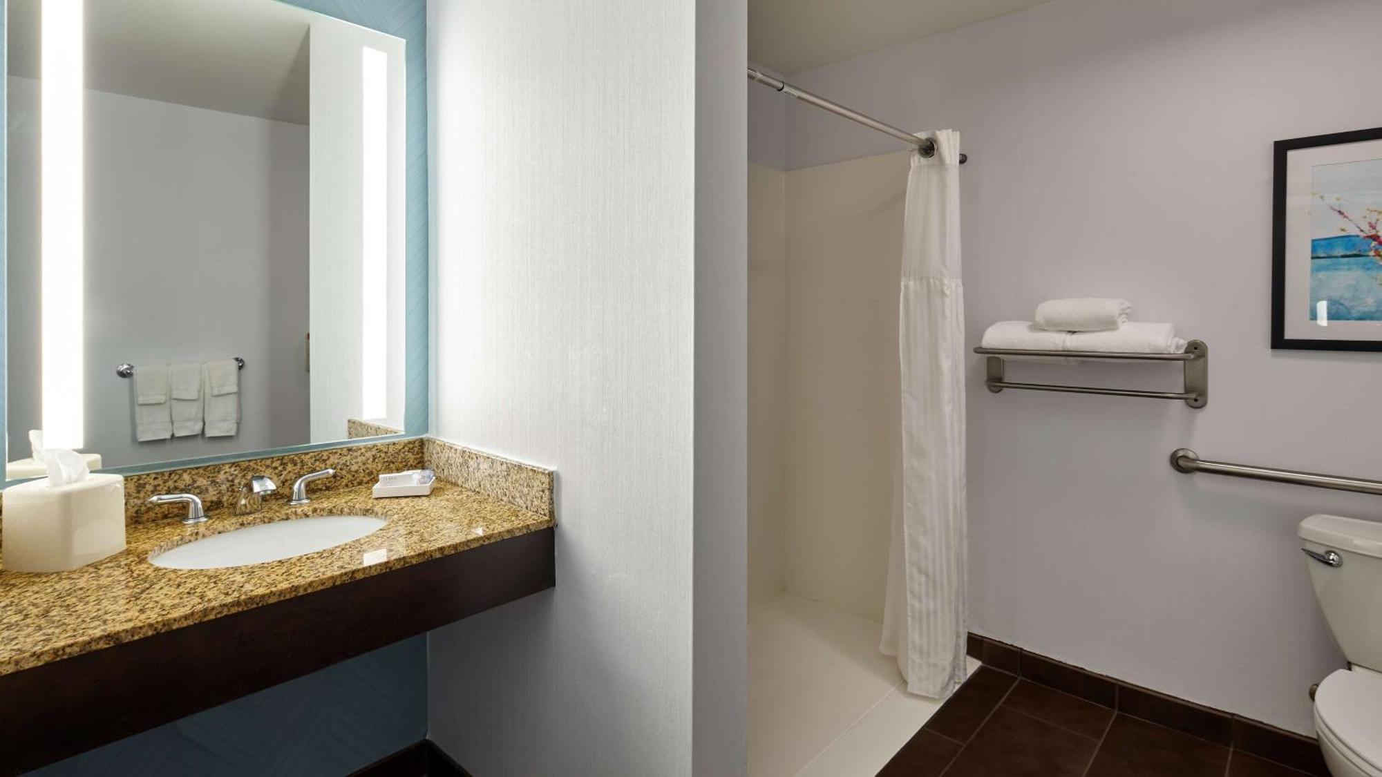 Hilton Garden Inn Меррилвилл Экстерьер фото