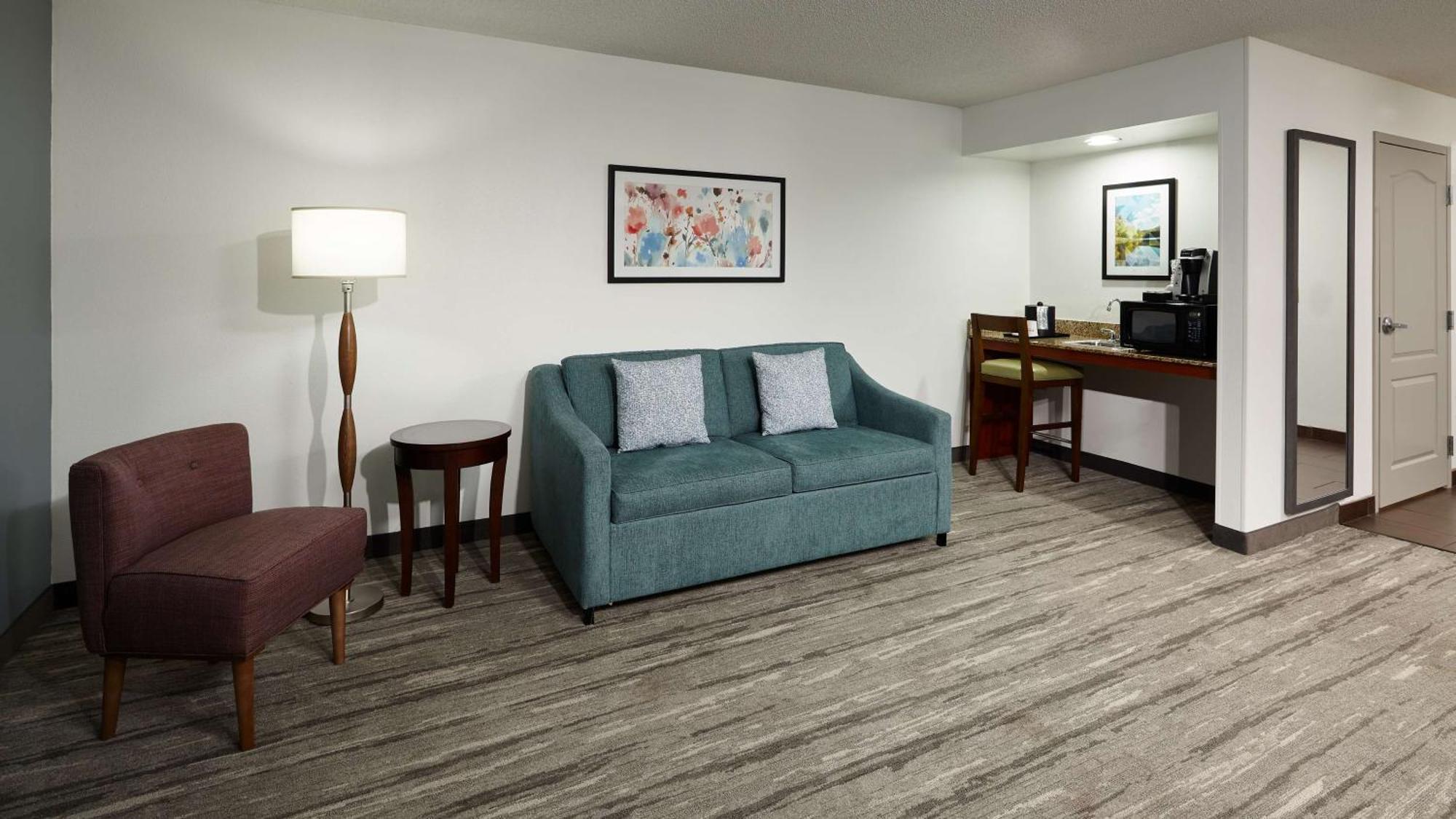 Hilton Garden Inn Меррилвилл Экстерьер фото