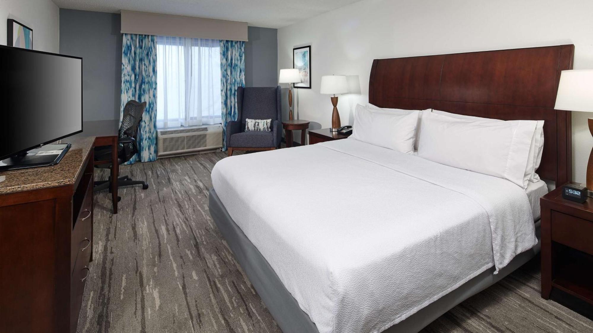 Hilton Garden Inn Меррилвилл Экстерьер фото