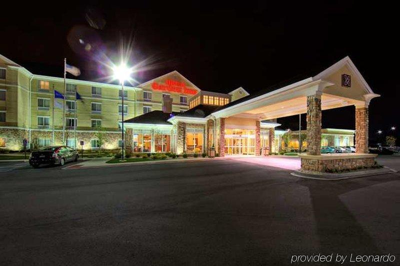 Hilton Garden Inn Меррилвилл Экстерьер фото